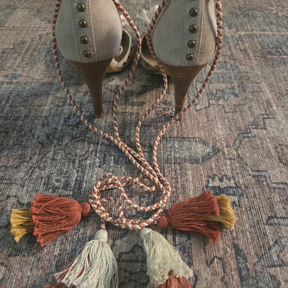 Ulla Johnson Stylish Beige Tassel Heels
